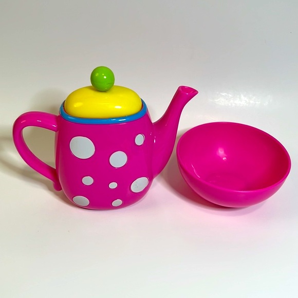 22 Pcs Tea Set and Dinner Party Assortment - Picture 10 of 10